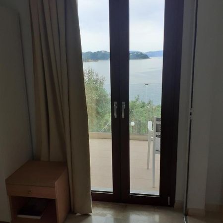 Senior Suite Zeus Vasilias  ภายนอก รูปภาพ